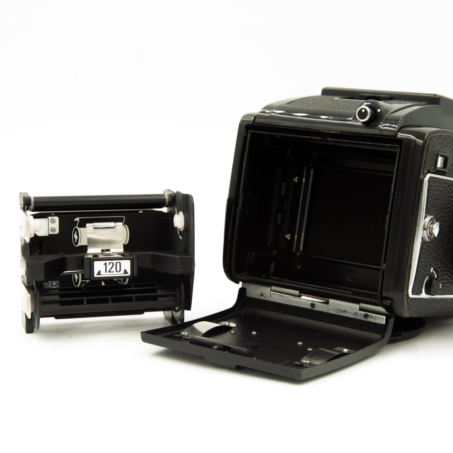 Mamiya M645 Medium Format Camera w/80mm f2.8