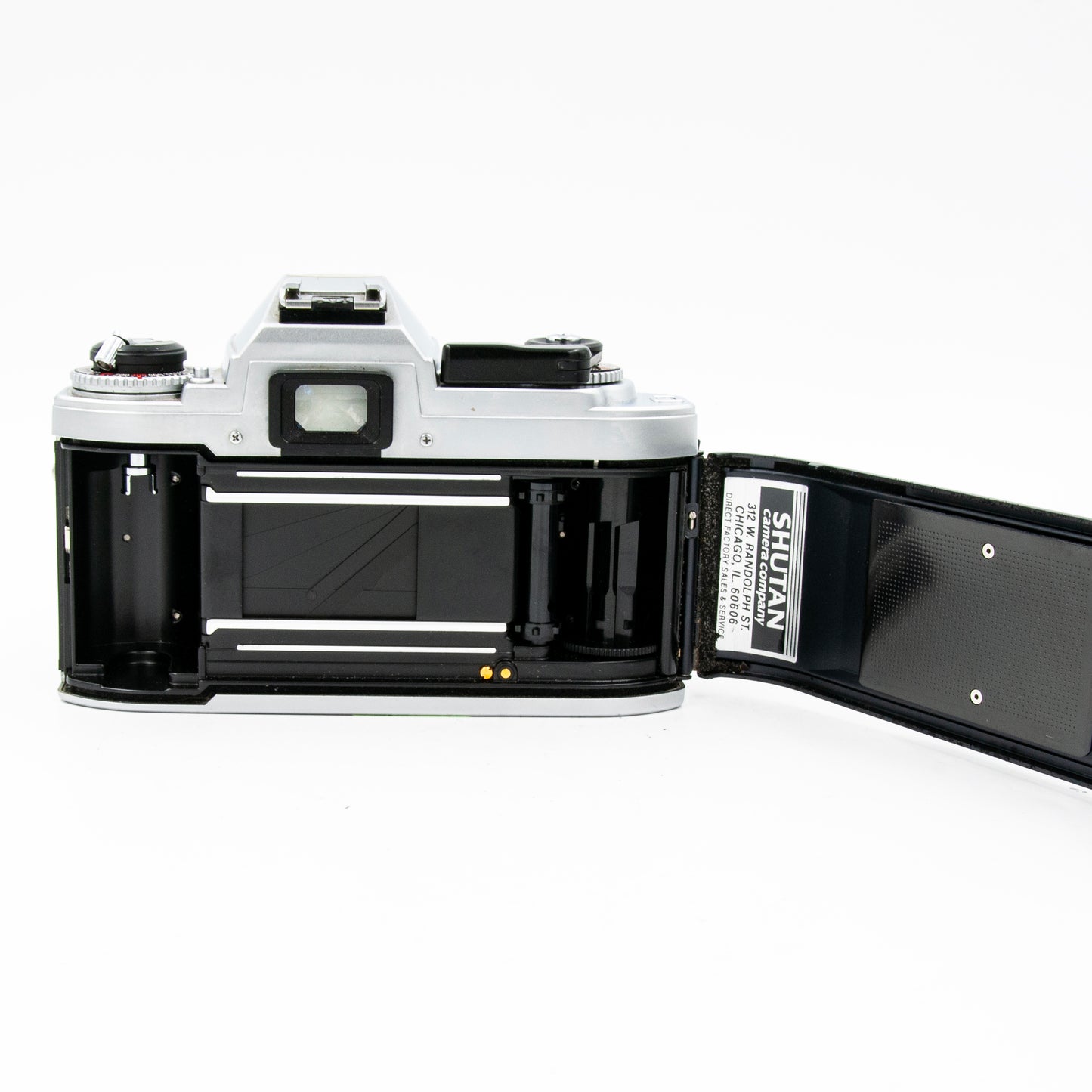 Pre-Owned Nikon FG 35mm Film Camera w/Sigma 35-70mm Lens