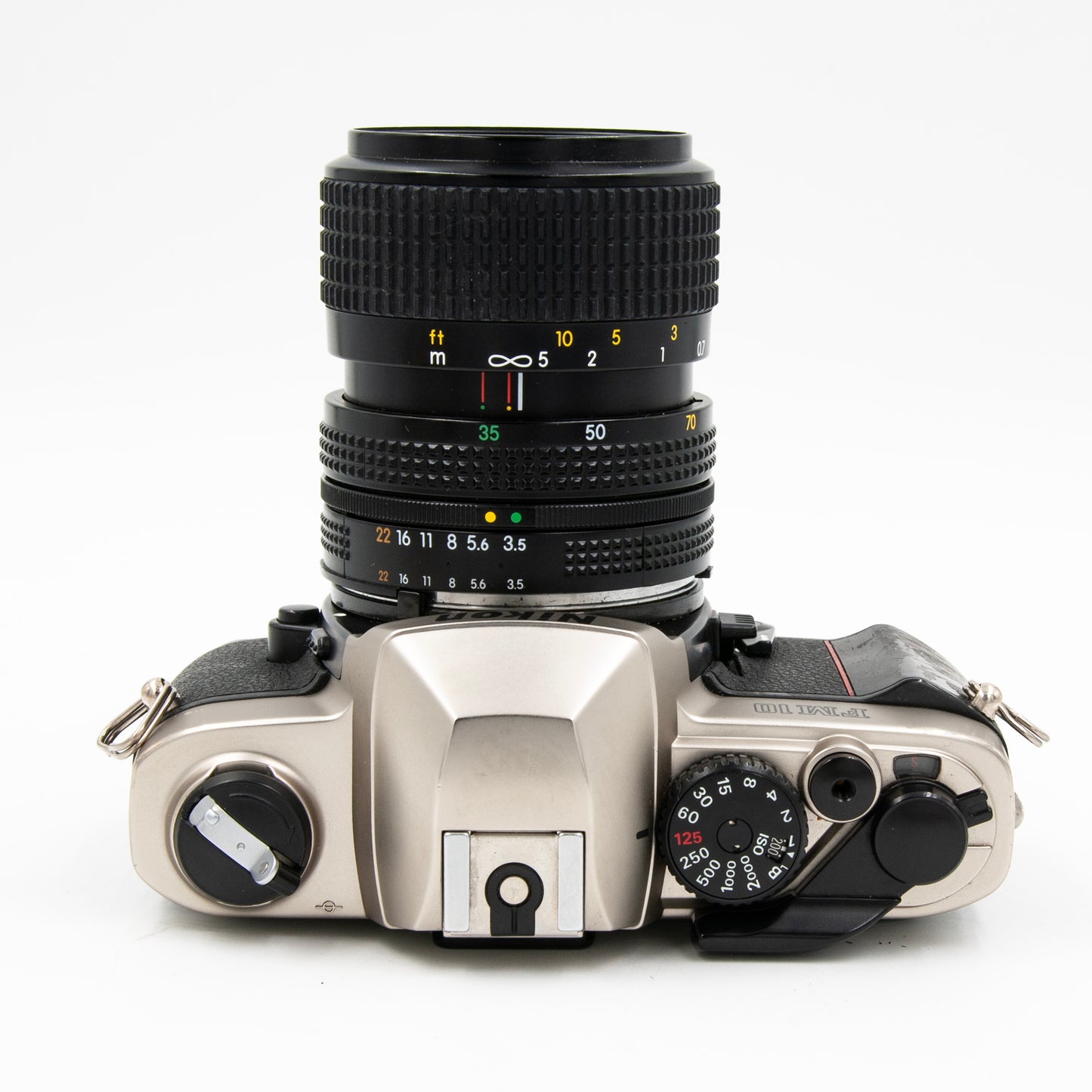 Pre-Owned Nikon FM10 Film Camera w/35-70mm f/3.3-4.5 Zoom Lens