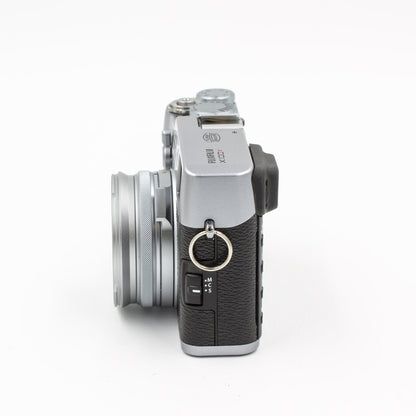 Fujifilm X100T Digital Camera (Silver)