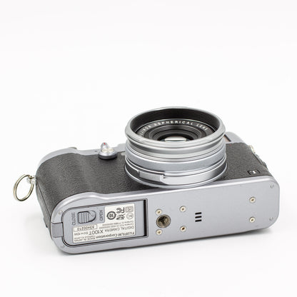 Fujifilm X100T Digital Camera (Silver)