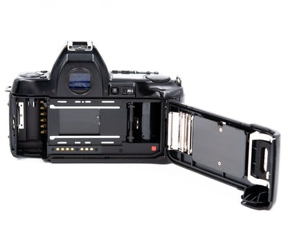 Pre-Owned Nikon N8008s Body
