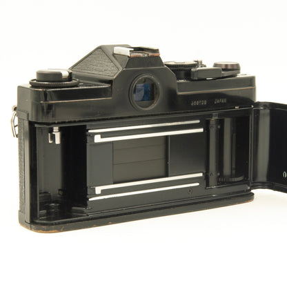 Chinon SLR with Auto Chinon 50mm f1.7