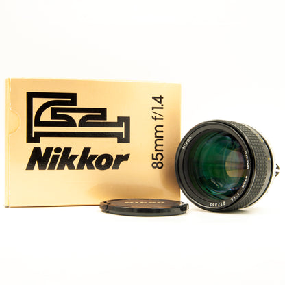 Nikon Nikkor 85mm f1.4 AI-S Manual Focus Lens