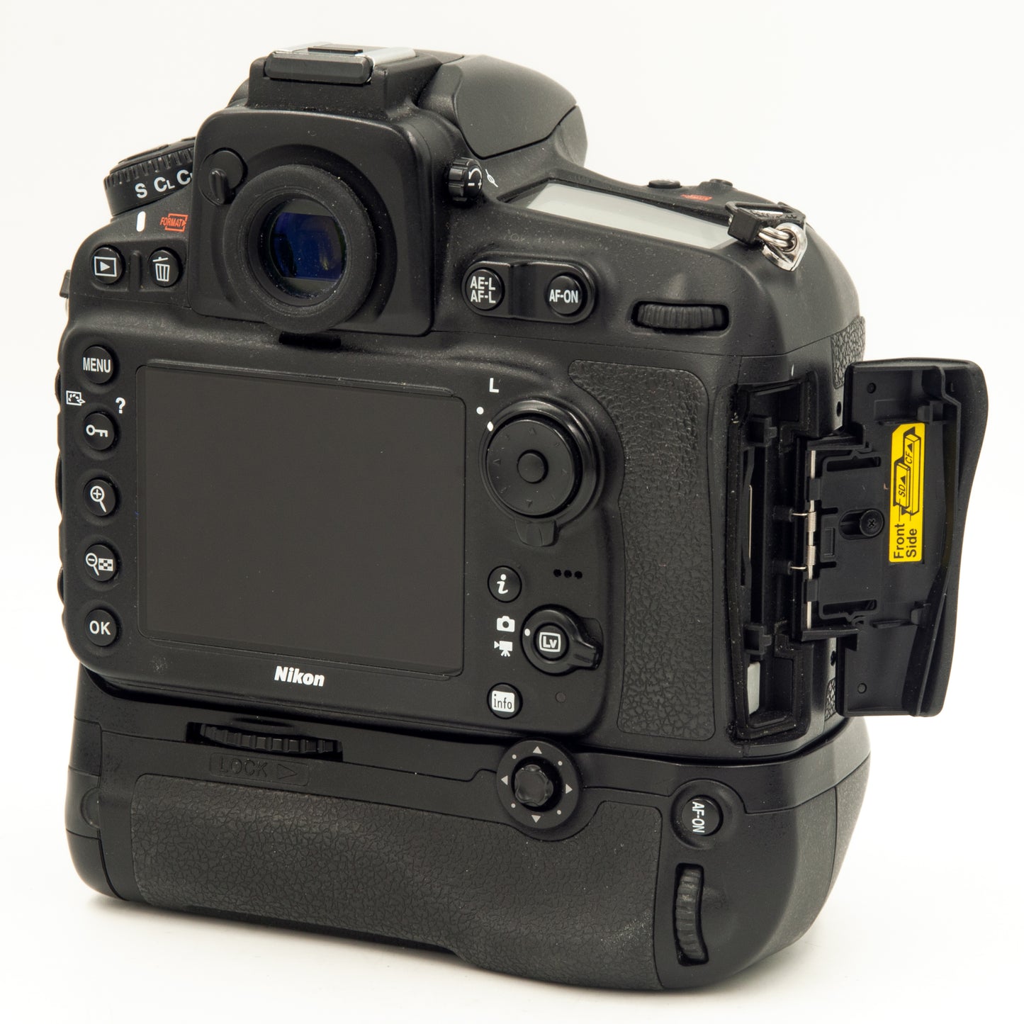 Nikon D810 36.3MP DSLR w/MB-D12 Battery Grip