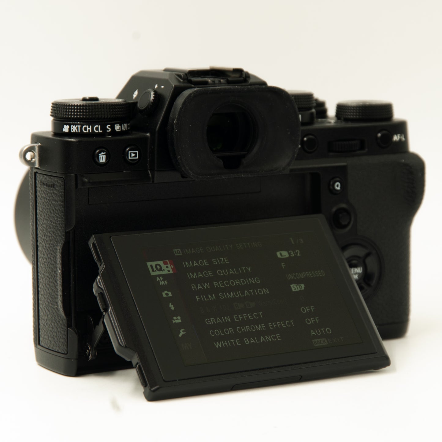 Fujifilm X-T3 26.1MP Mirrorless Camera w/15-45mm and 50-230 Kit