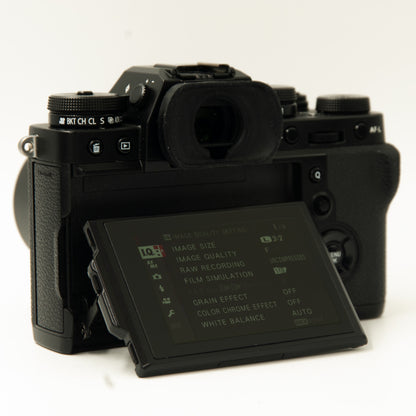 Fujifilm X-T3 26.1MP Mirrorless Camera w/15-45mm and 50-230 Kit
