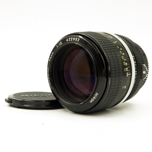 Nikon Nikkor 85mm f1.8 Non-AI Prime Lens