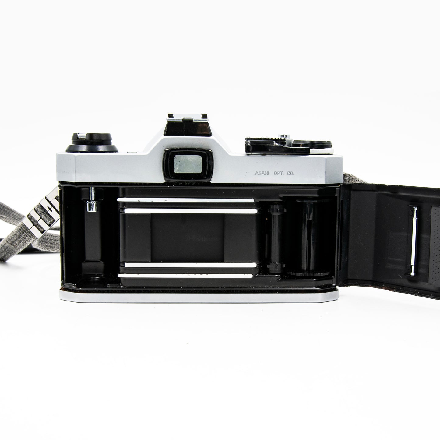 Pre-Owned Pentax K1000 w/ SMC 55mm f/2 Lens 35mm Film Camera