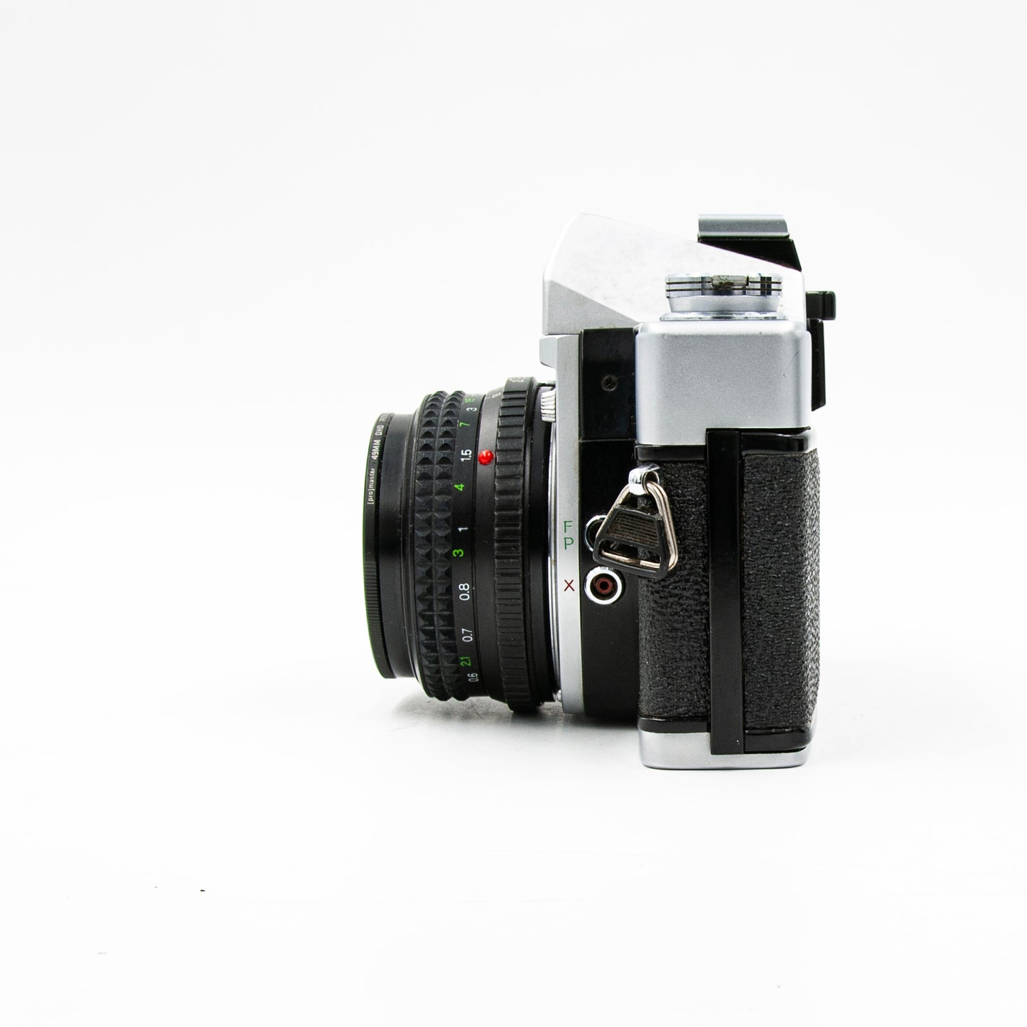 Pre-Owned Minolta SRT101 w/MD Rokkor-X 50mm f/2