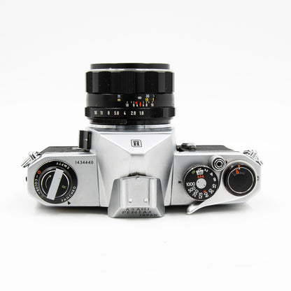 Pre-Owned Honeywell Pentax Spotmatic 35mm Film Camera w/ 55mm f/1.8 Lens