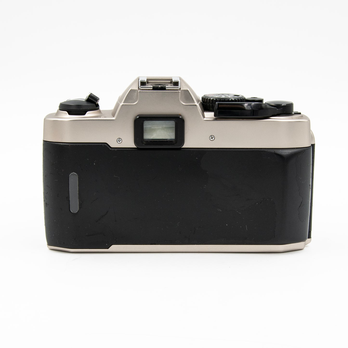 Pre-Owned Nikon FM10 Film Camera w/35-70mm f/3.3-4.5 Zoom Lens