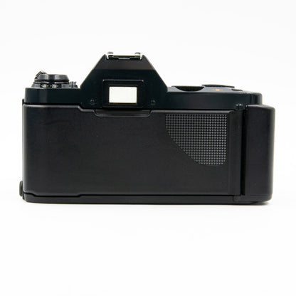 Pre-Owned Canon T50 35mm Film Camera w/50mm f/1.8 Lens