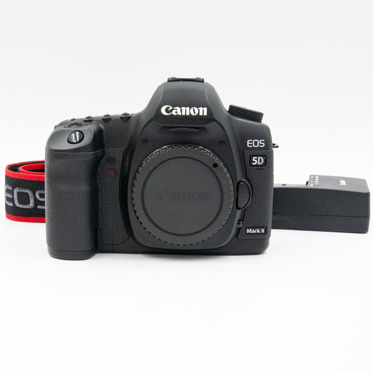 Pre-Owned Canon 5D Mark II 21.1 MP Full Frame DSLR