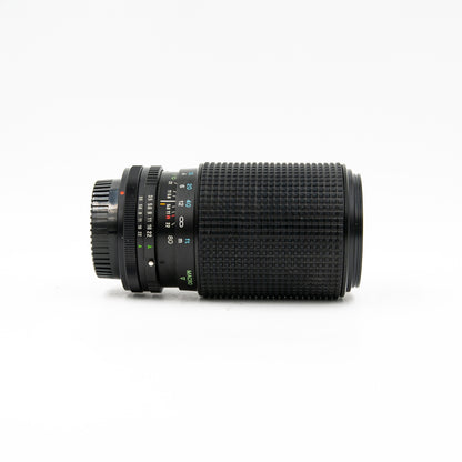 Pre-Owned Tokina SMZ 835 80-200mm f/3.5-4.5 MF Zoom Lens Canon FD Mount