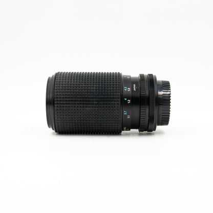 Pre-Owned Tokina SMZ 835 80-200mm f/3.5-4.5 MF Zoom Lens Canon FD Mount