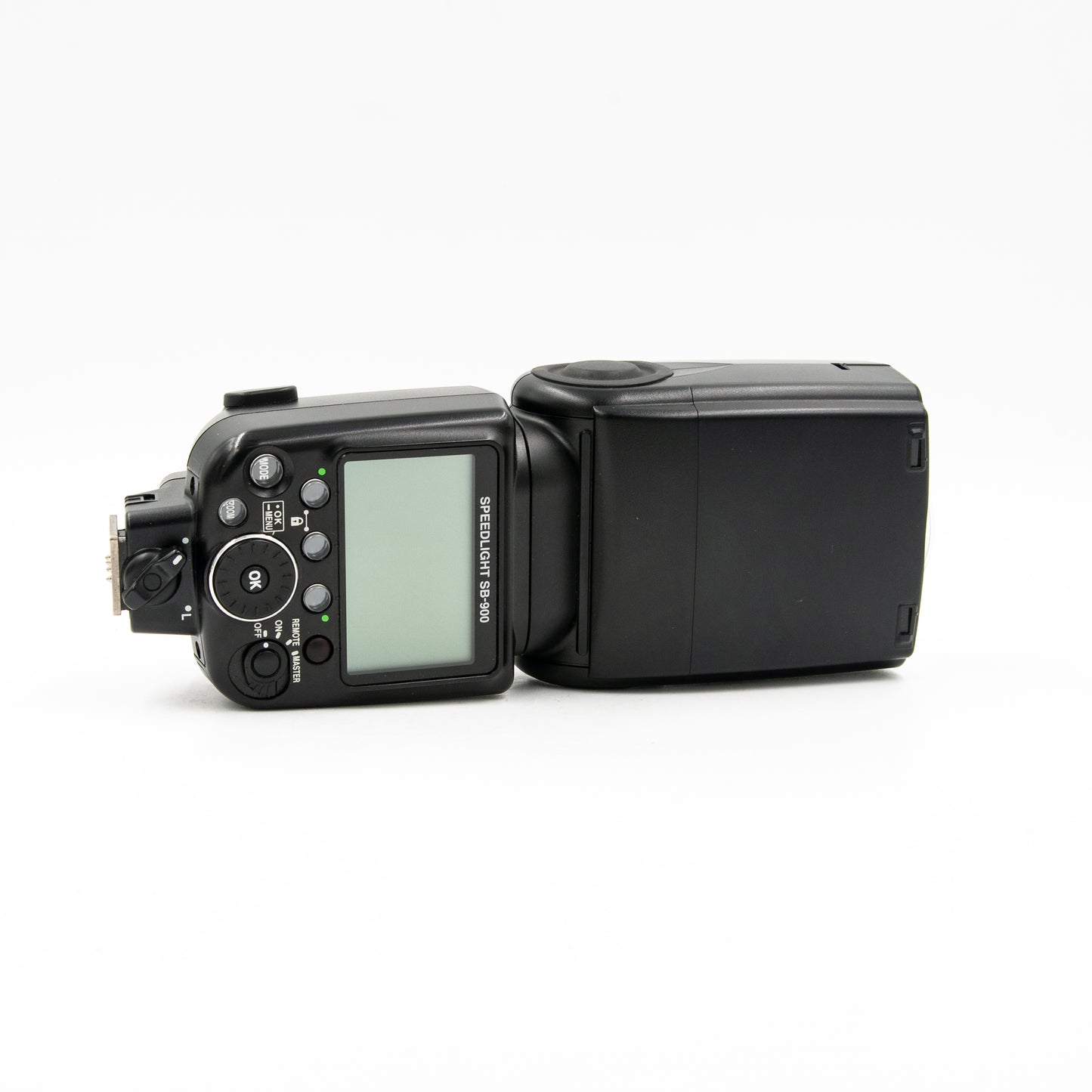 Pre-Owned Nikon SB-900 Speedlight Flash