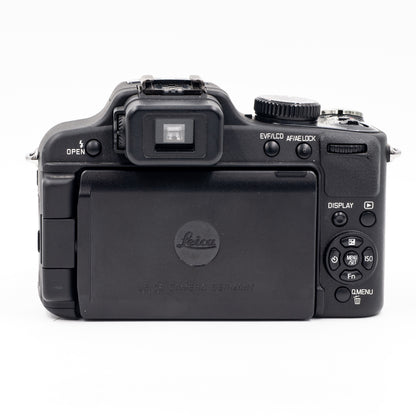 Pre-Owned Leica V-Lux2 Super Zoom Digital Camera