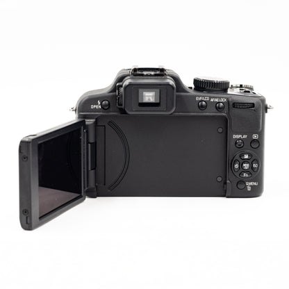 Pre-Owned Leica V-Lux2 Super Zoom Digital Camera
