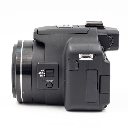 Pre-Owned Leica V-Lux2 Super Zoom Digital Camera
