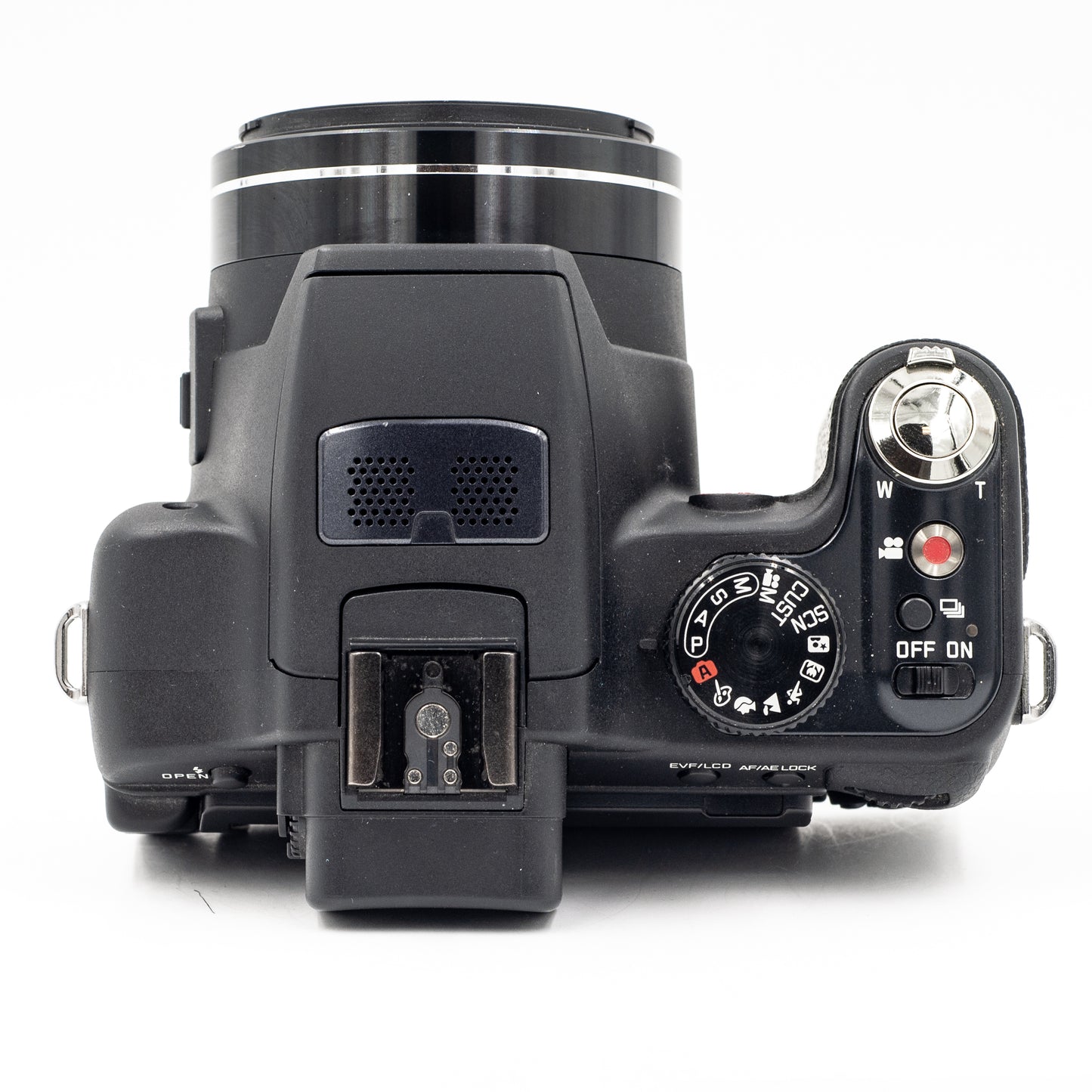Pre-Owned Leica V-Lux2 Super Zoom Digital Camera