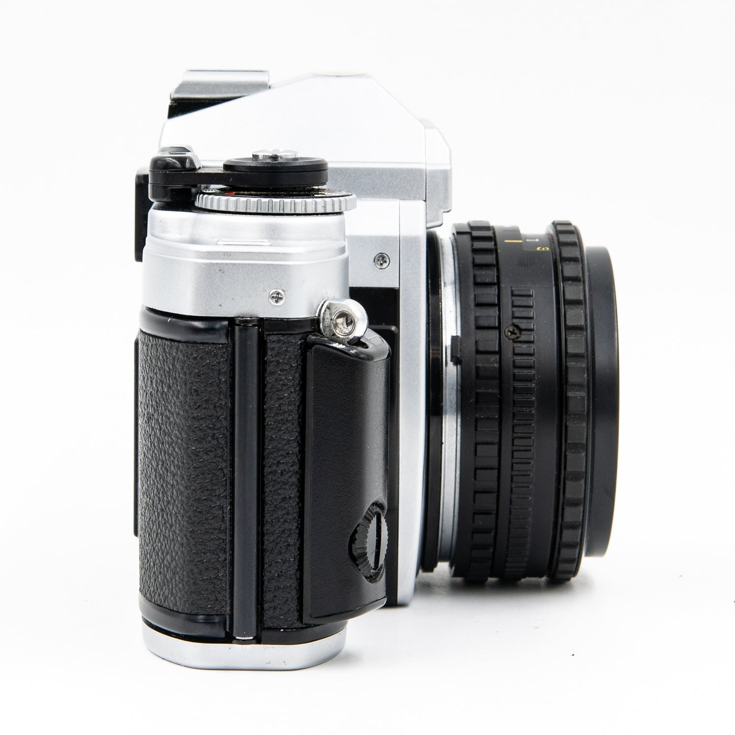 Nikon FG with 50mm f/1.8 Series E Lens