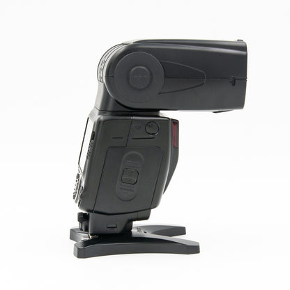 Pre-Owned Nikon SB-700 AF Speedlight