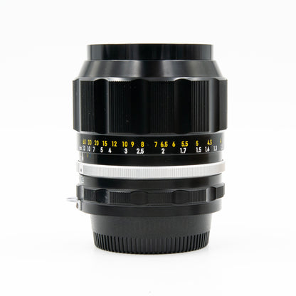 Nikon Pre-Owned Nikkor-P 105mm f/2.5 non-Ai Portrait Lens
