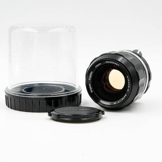 Nikon Pre-Owned Nippon Kogaku Nikkor-N  35mm f/1.4 Non-Ai Prime Lens