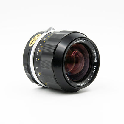 Nikon Pre-Owned Nippon Kogaku Nikkor-N  35mm f/1.4 Non-Ai Prime Lens