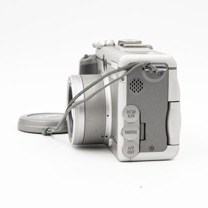Pre-Owned Canon PowerShot G2 Digital Cameras