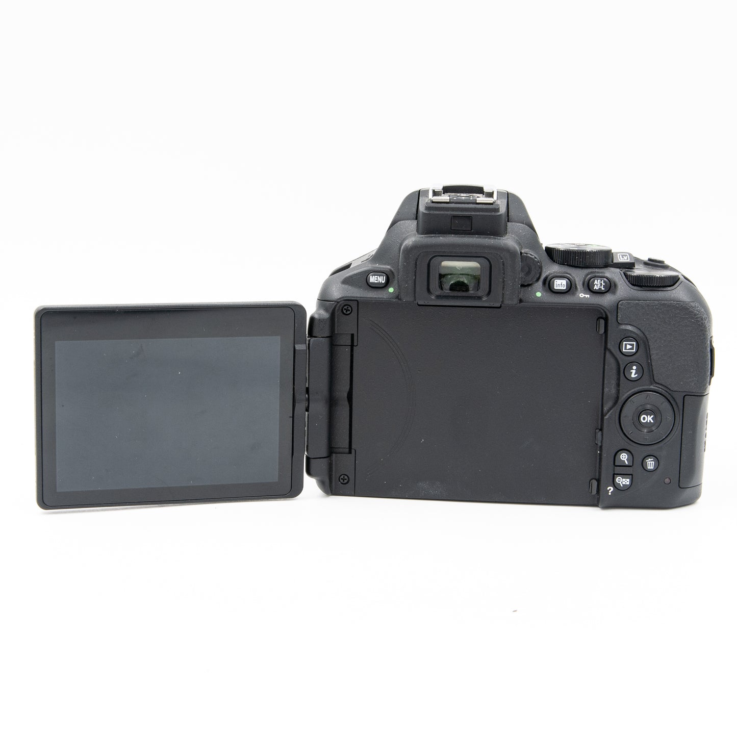 Pre-Owned Nikon D5600 with 18-55mm f/3.5-5.6G Lens