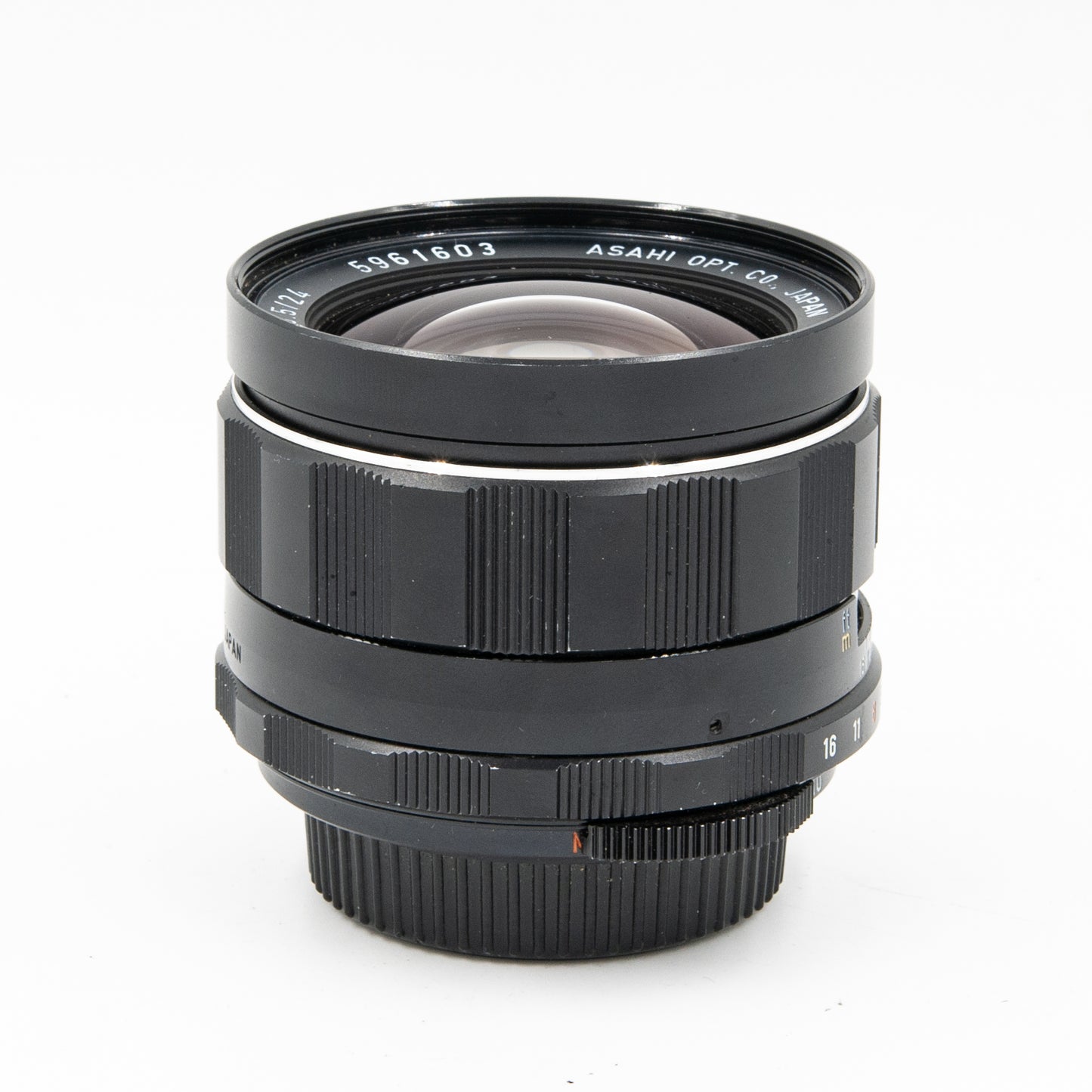 Pre-Owned Pentax 24mm f/3.5 Super Takumar Manual Focus Lens for M42 Screw Mount