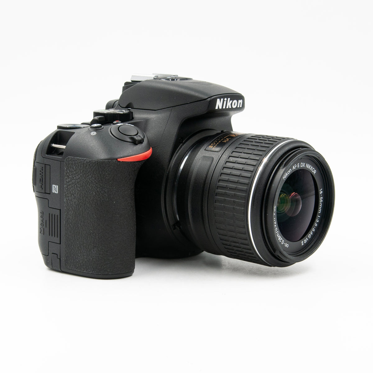Pre-Owned Nikon D5600 with AF-S DX NIKKOR 18-55mm f/3.5-5.6G II VR Lens