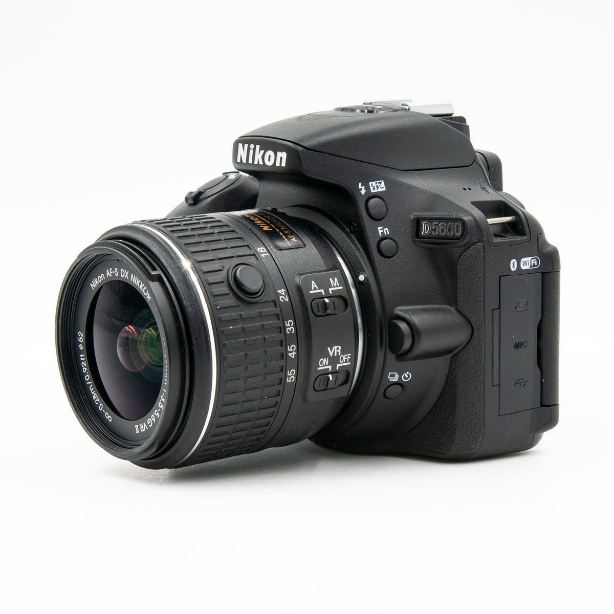 Pre-Owned Nikon D5600 with AF-S DX NIKKOR 18-55mm f/3.5-5.6G II VR Lens