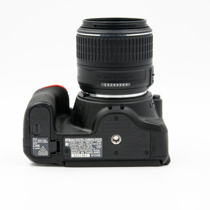 Pre-Owned Nikon D5600 with AF-S DX NIKKOR 18-55mm f/3.5-5.6G II VR Lens