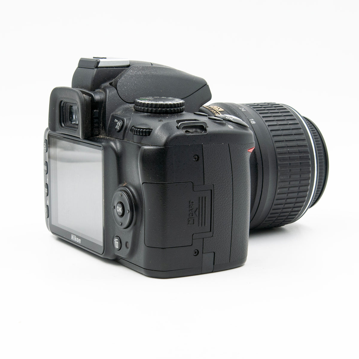 Pre-Owned Nikon D3000 w/ AF-S Nikkor 18-55mm f/3.5-5.6 G VR Lens