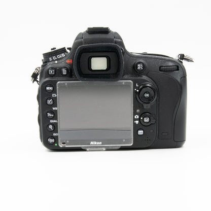Pre-Owned Nikon D600  24.3 MP Camera w/ AF-S 24-120mm f/3.5-5.6 G Lens