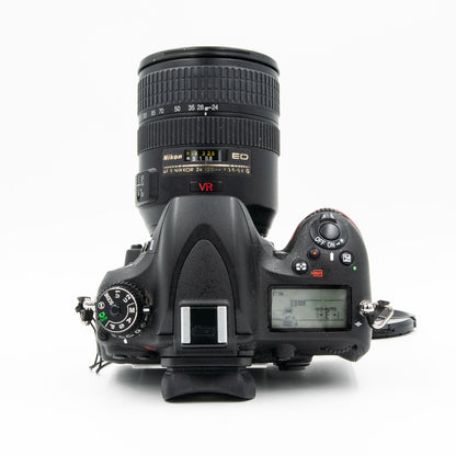 Pre-Owned Nikon D600  24.3 MP Camera w/ AF-S 24-120mm f/3.5-5.6 G Lens