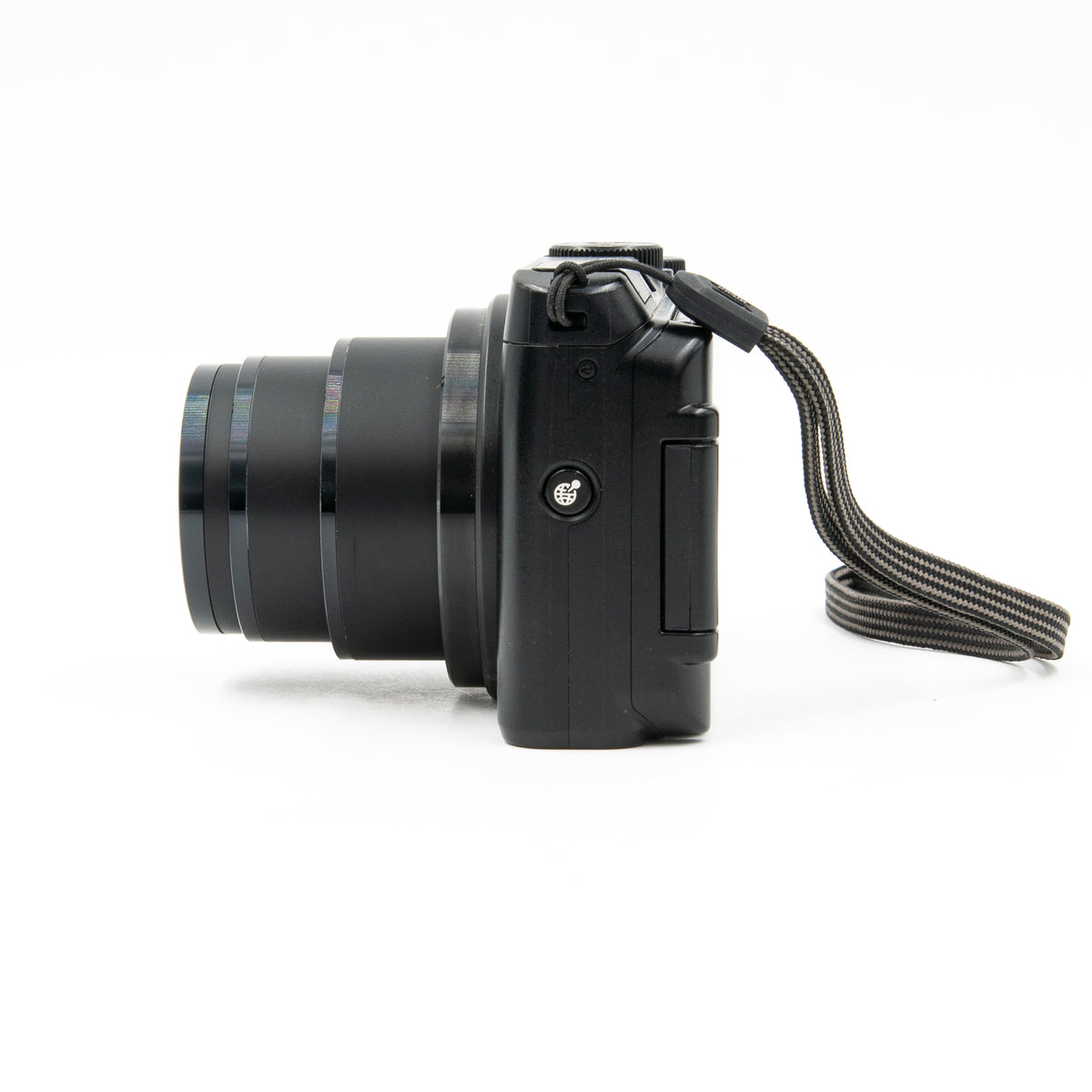 Pre-Owned Nikon Coolpix S9900 16 MP Digital Camera