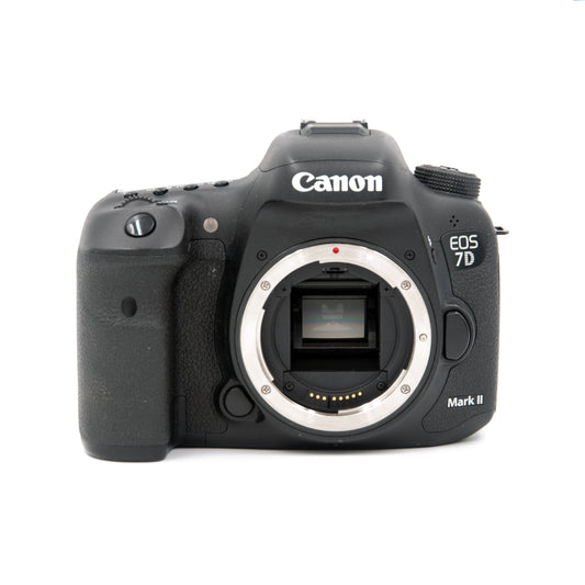 Pre-owned Canon EOS 7D Mark II DSLR Body Only