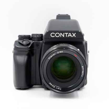 Contax 645 Medium Format SLR with Carl Zeiss 80mm f2.0 T*