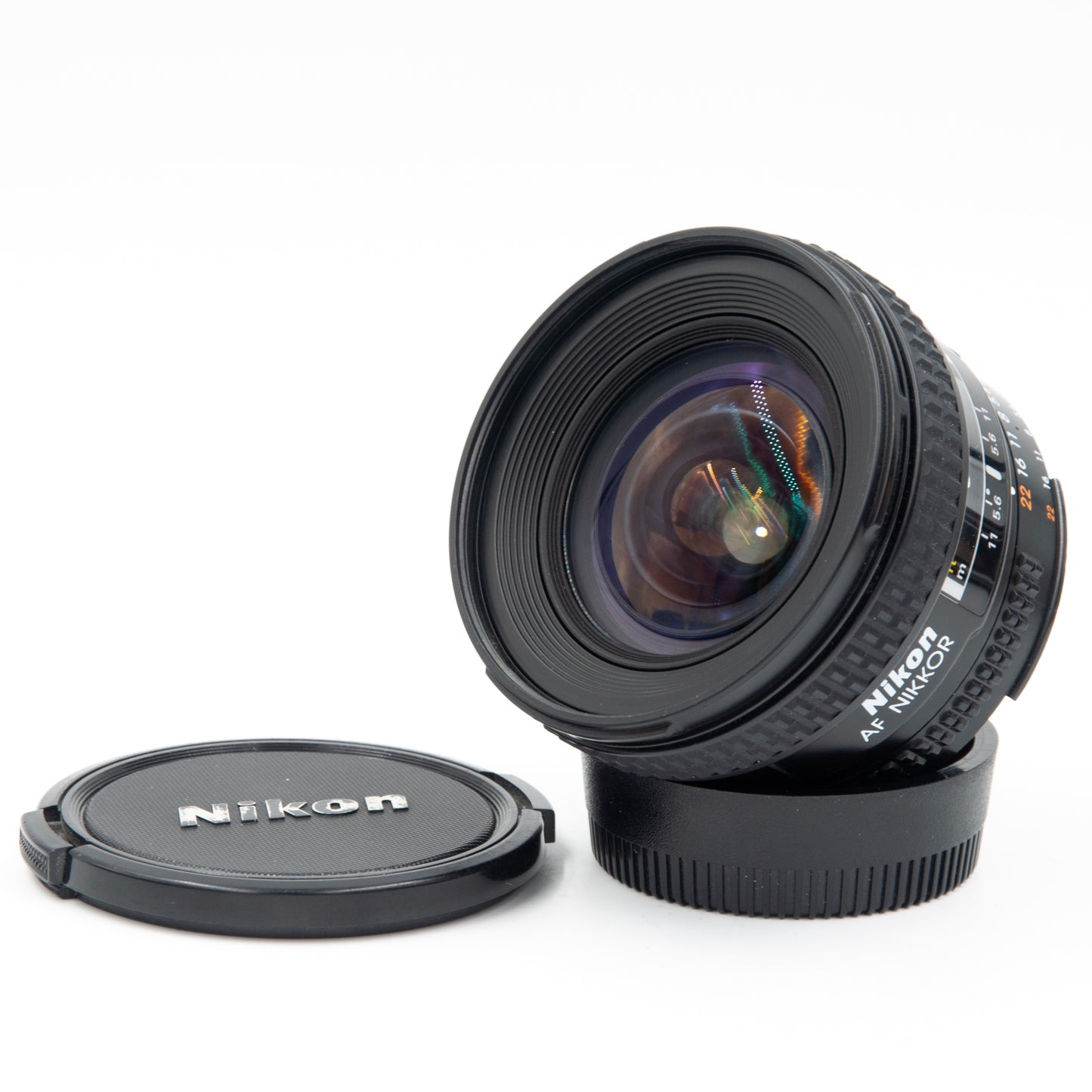 Nikon AF Nikkor 20mm f2.8D Wide-Angle Autofocus Lens